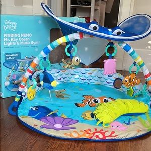 Disney Baby Finding Nemo Mr. Ray Ocean Lights & Music Gym - Bright Starts